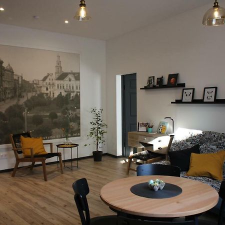 Simple & Elegant Apartment Лиепая Экстерьер фото