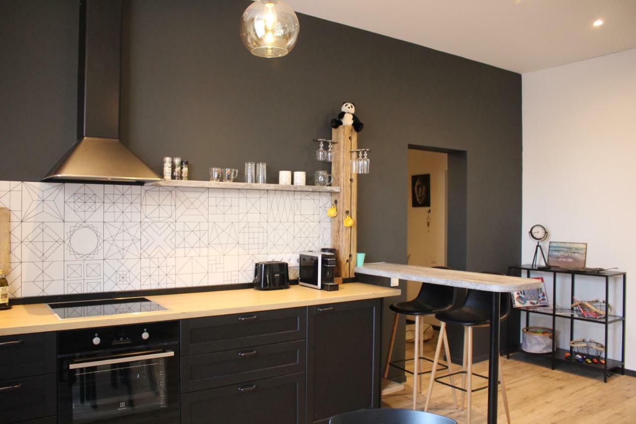 Simple & Elegant Apartment Лиепая Экстерьер фото