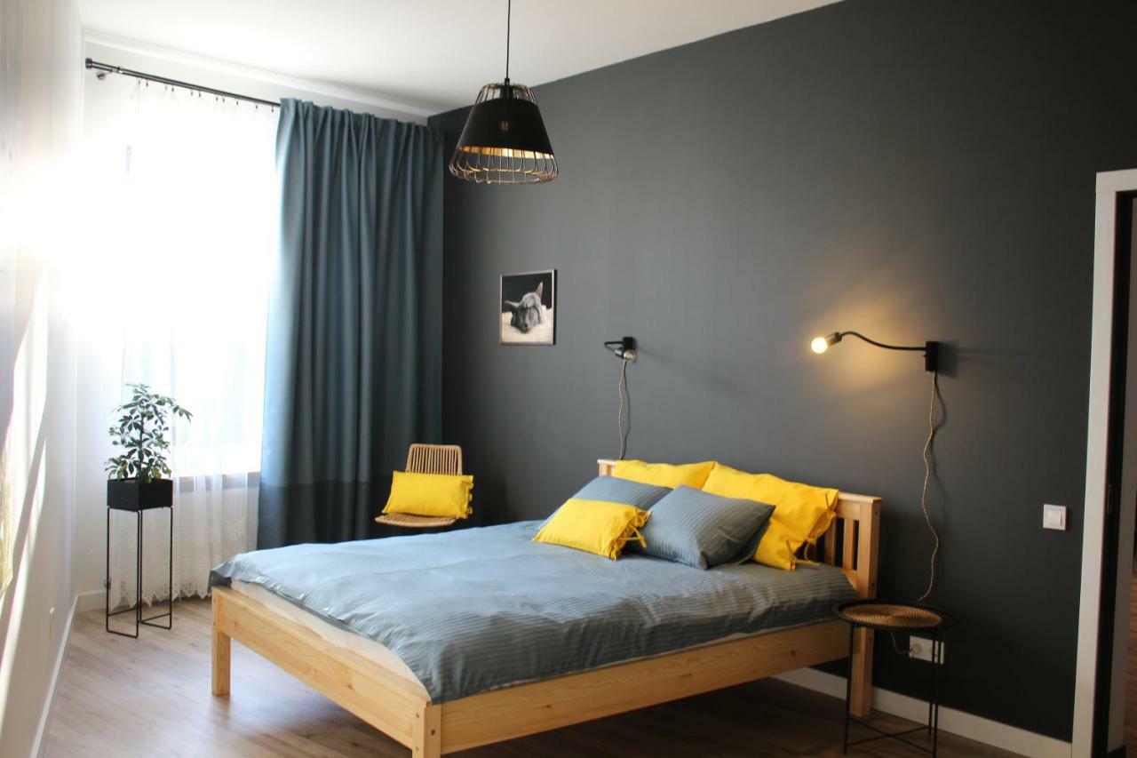 Simple & Elegant Apartment Лиепая Экстерьер фото